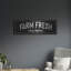 Art mural en métal luxueux «Farm Fresh local produce» par House Fenway, 36 po x 12 po