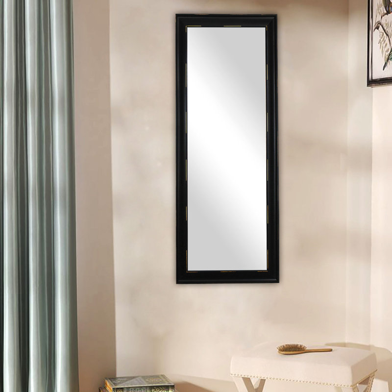 Miroir à pleine longueur traditionnel biseauté Rocklake, H 59,5 po x l 20,5 po