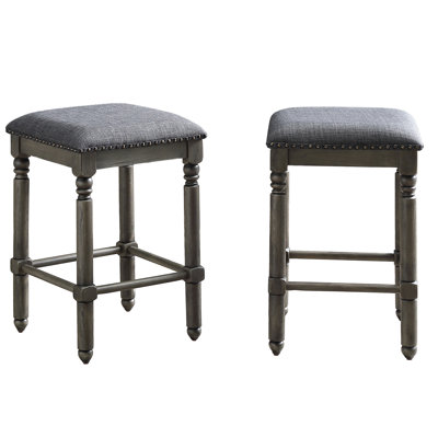 Tabouret gris à hauteur de comptoir de 2 sièges en tissu avec garniture cloutée, fabrication en bois massif et contreplaqué, attrait rustique et chic, l 16 po x P 16 po x H 24,13 po, assemblage requis