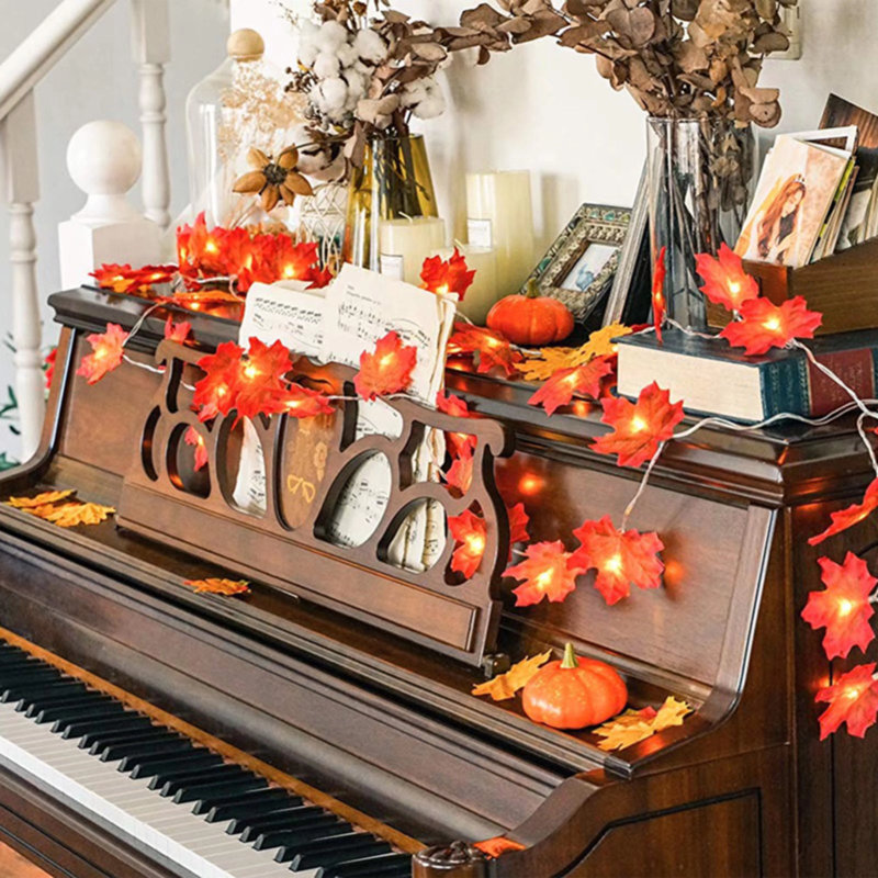 Maple Leaf 3 Light String Lights