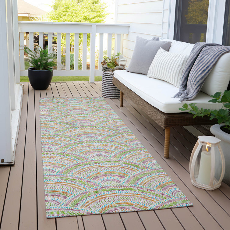 Chayden Washable Geometric Indoor / Outdoor Rug