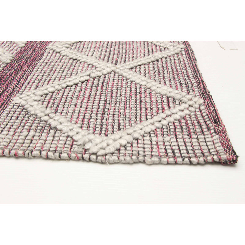 Tapis rose nouvel âge en laine 5 pi 1 po x 8 pi 1 po Iagulli