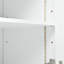 Grand îlot de cuisine avec éclairage DEL, prises électriques, blanc, table coulissante réglable et spacieuse, 2 portes vitrées cannelées, rangement