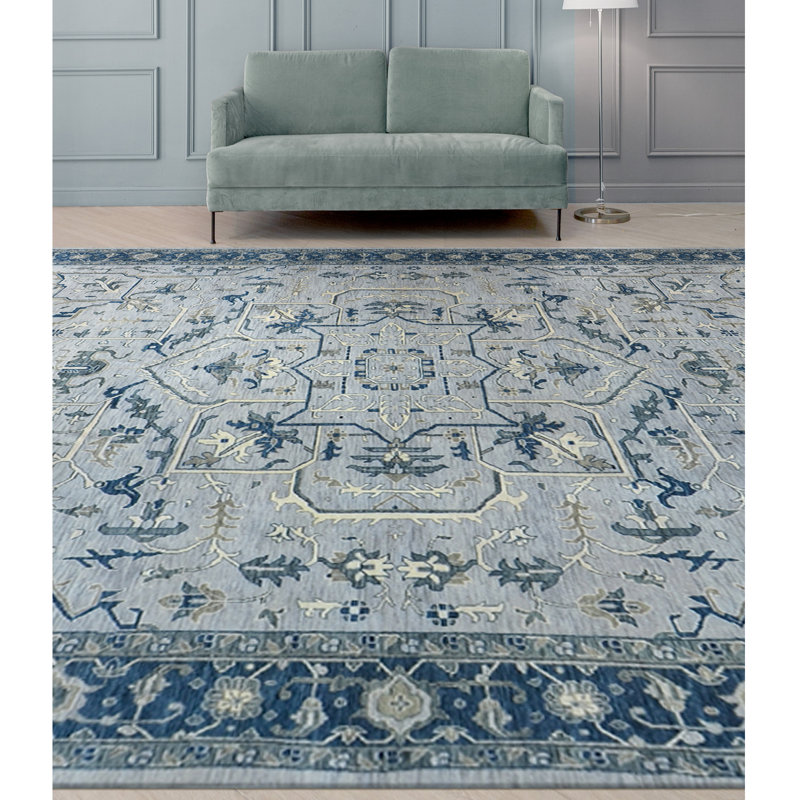 Wool Oriental Area Rug in Blue, Rectangle 5' x 7'