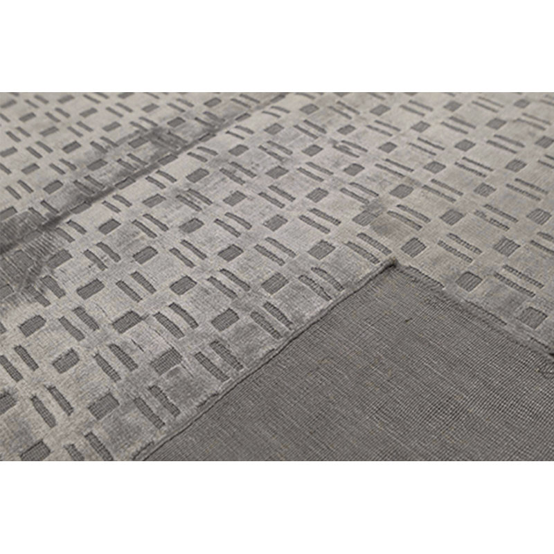 Geometric Area Rug in Gray