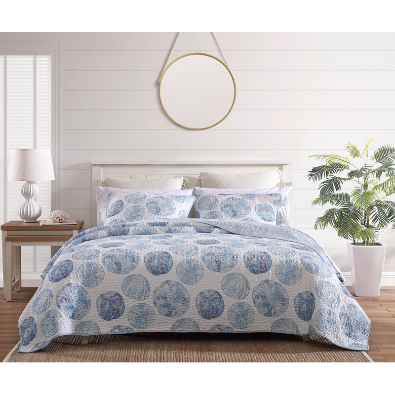 Seaside Serenity Blue Cotton Full/Queen Reversible Quilt Set