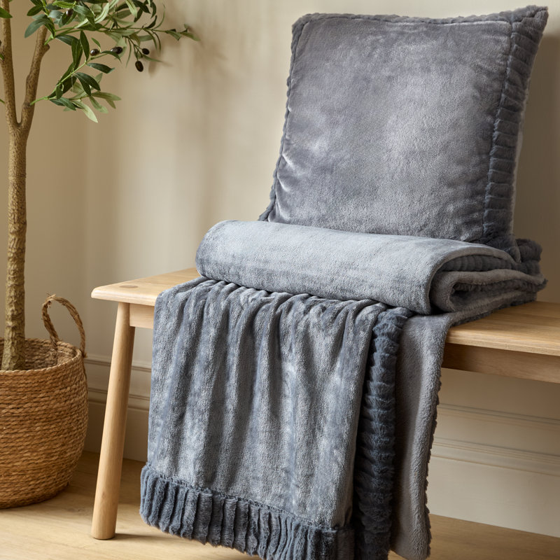 Velvet And Faux Fur 150x200cm Blanket Throw, Charcoal