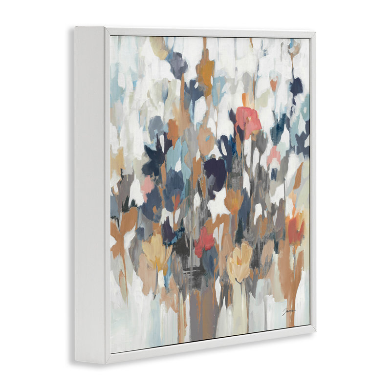 Arrangement floral moderne avec pétales abstraits par Liz Jardine, L 17 po x H 17 po