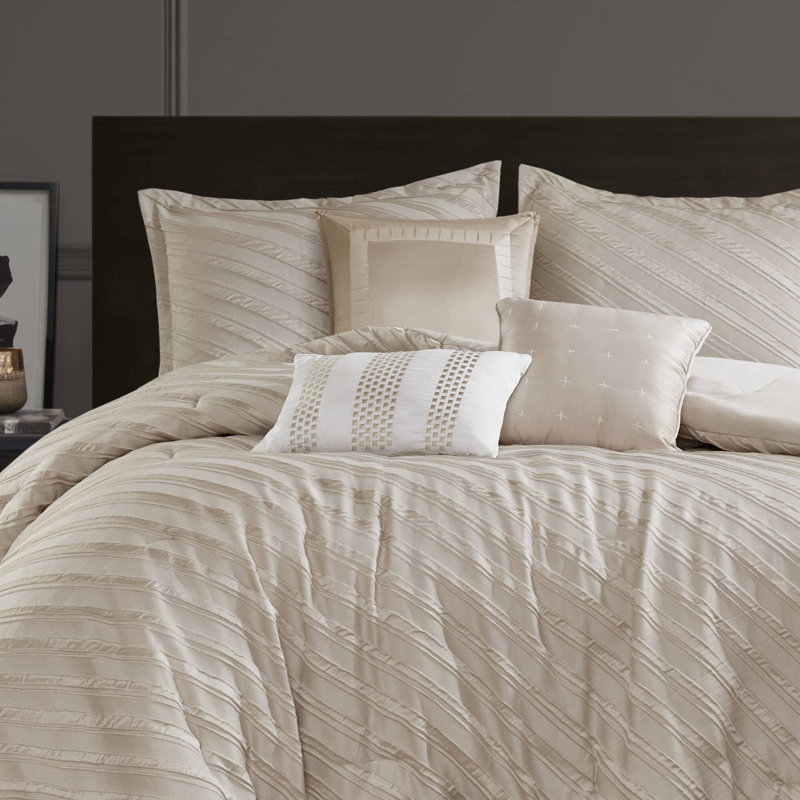 Elegant 7-Piece Comforter Bedding Set, Queen Comforter + 6 Additional Pieces
