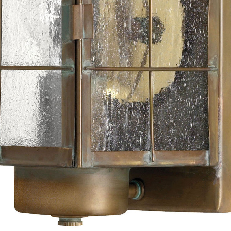 Nantucket Outdoor Wall Lantern