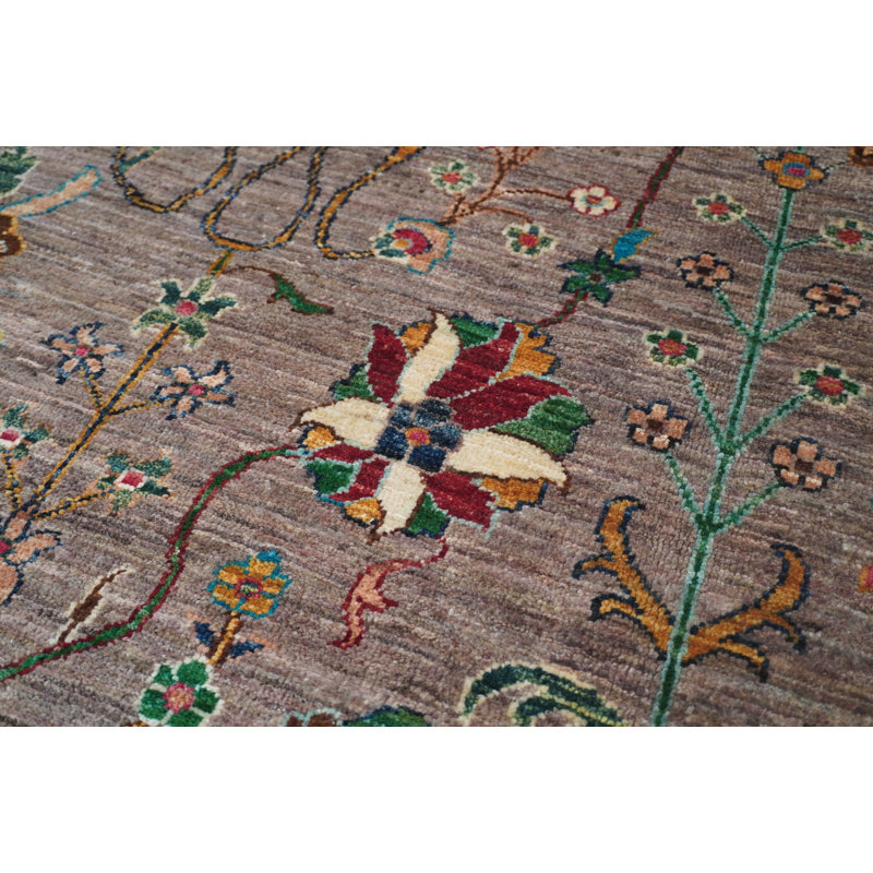 Hand-Knotted High-Quality Gray Area Rug
