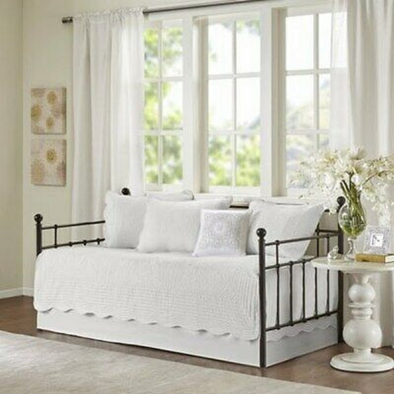  Microfiber Reversible Comforter