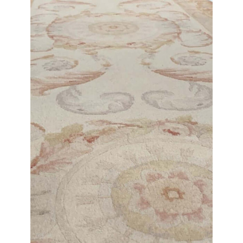Tapis beige unique de 10 pi x 2 pi 7 po