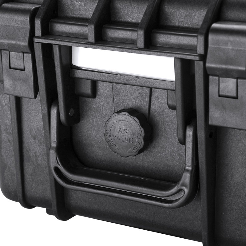 HD-150 WP PROTECTIVE HARD CASE W/FOAM