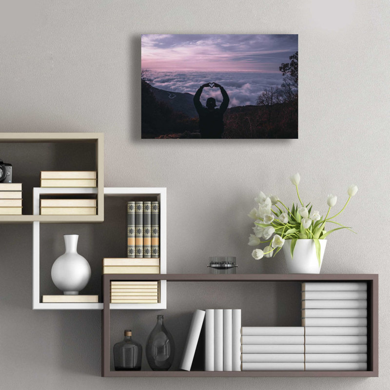 «Cotton Mountains» par Inconnu, art mural en verre acrylique, H 16 po x l 24 po x P 0,2 po