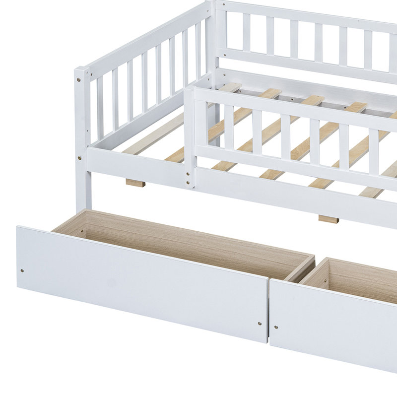 Lit de jour en bois polyvalent avec tiroirs de rangement et dossier ergonomique pour un confort optimal et un gain de place.