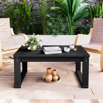 Table basse en plastique Mackerley