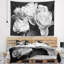 Tapisserie noir et blanc floral bouquet of roses-28501403