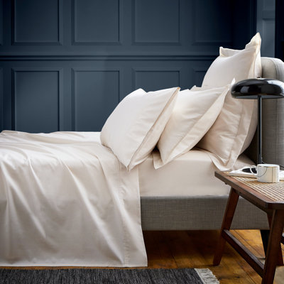 600 Thread Count 100% Cotton Egyptian Fitted Sheet
