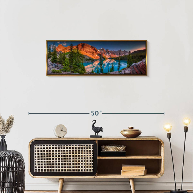 Crépuscule au lac Moraine, 37 po x 13 po, Floating Frame Gold