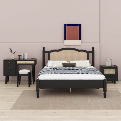 Ensemble de chambre à coucher 3 pièces avec cadre de lit en bois, 1 table de chevet rétro et 1 coiffeuse avec tabouret Avree