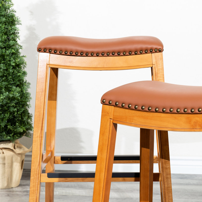 Tabouret de bar 30 po avec siège en cuir de couleur naturelle - aspect élégant et pratique, Siège de selle / cadre naturel