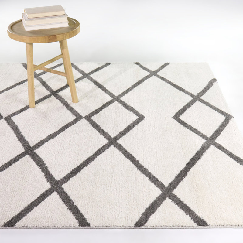 Christine Charcoal Diamond Geometric Area Rug, Rectangle 5'3" x 7'
