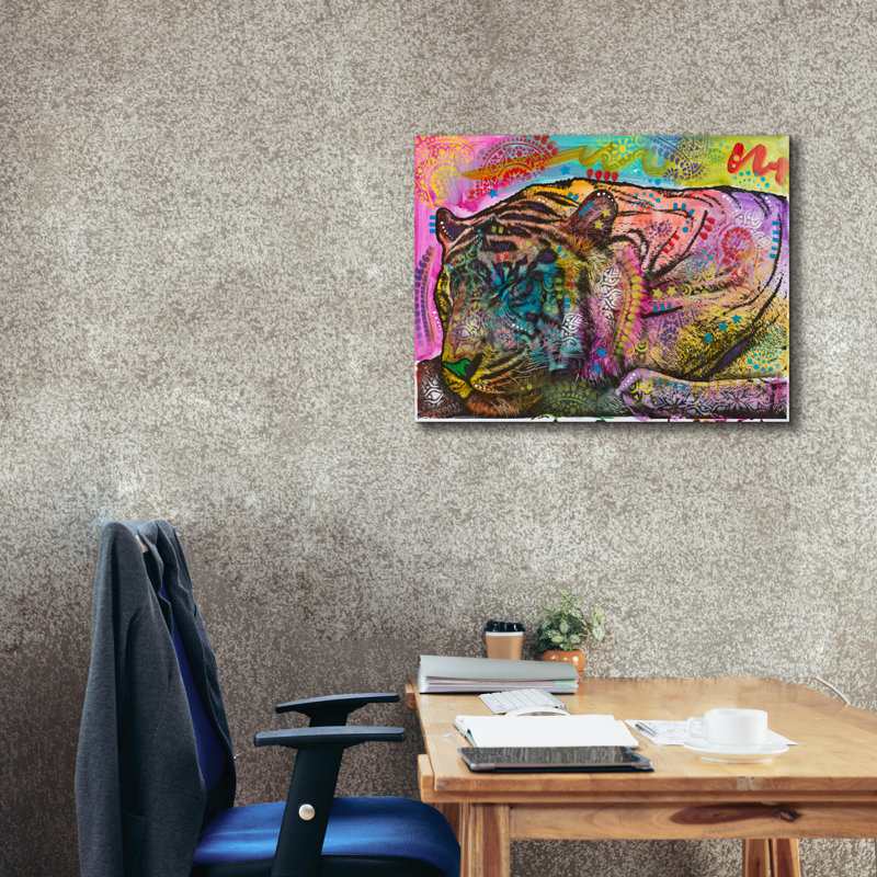 «Sleeping Tiger» par Dean Russo, art mural sur toile, H 26 po x l 34 po x P 1,5 po