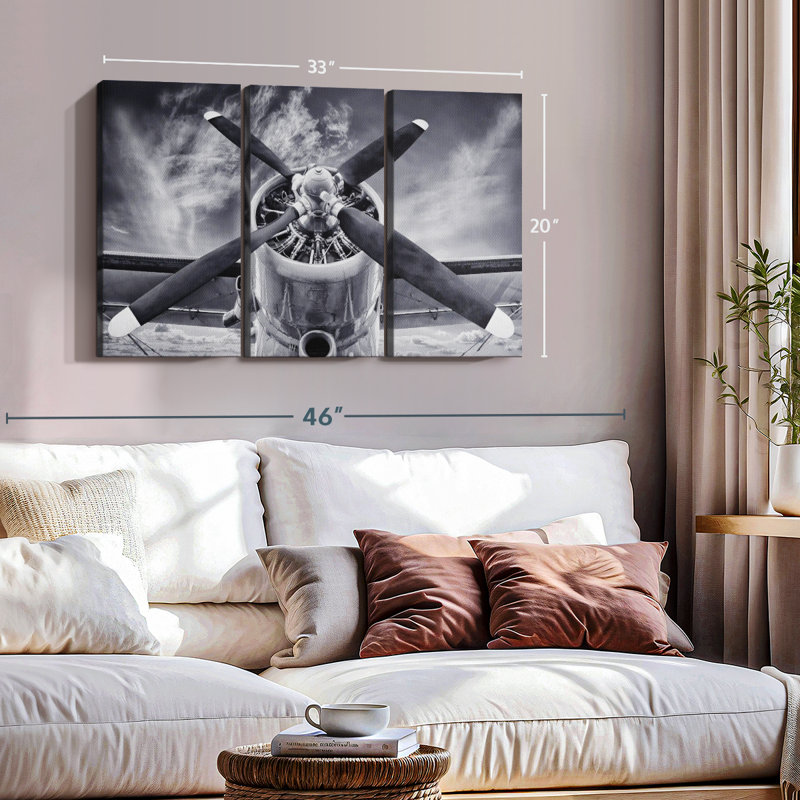 "Four Blade Propeller Monicol" sur toile, H 20 po x l 33 po