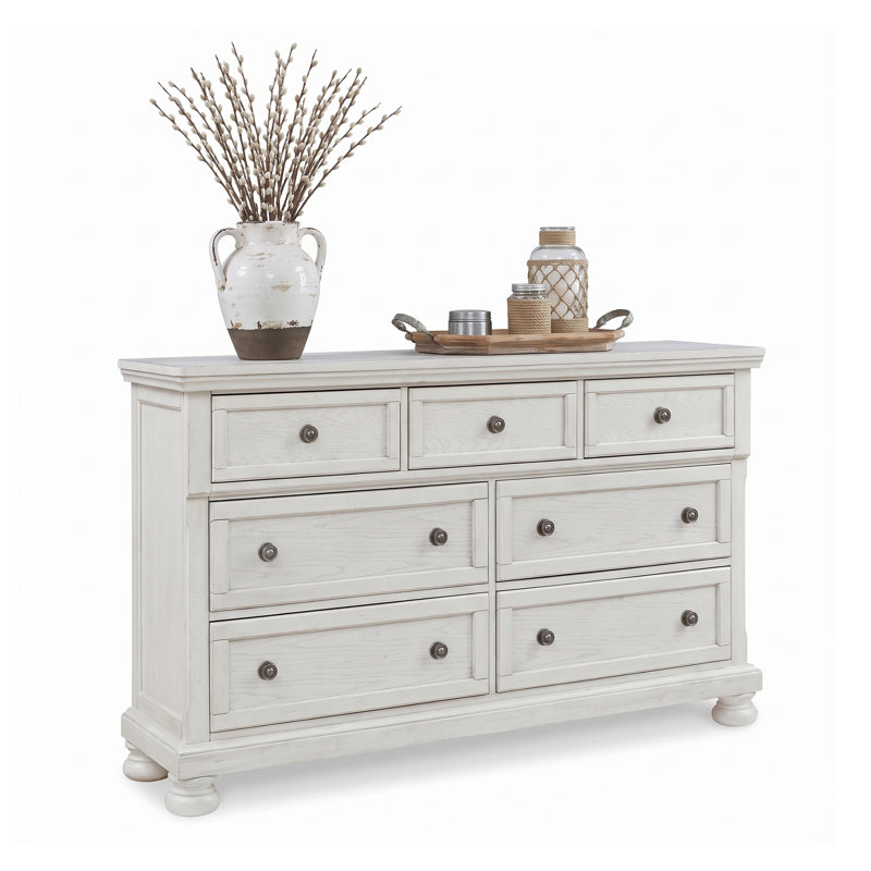 Geovana 7 Drawer Double Dresser