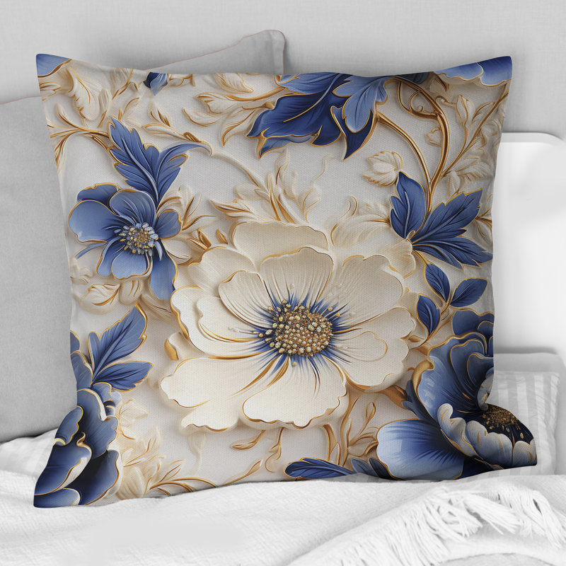 Coussin Cobalt Cameo Delight Victorian, 18 po x 18 po