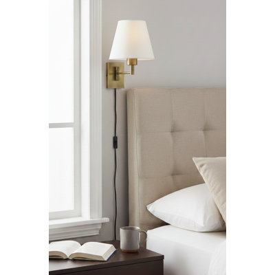 Plug-in Armed Sconce