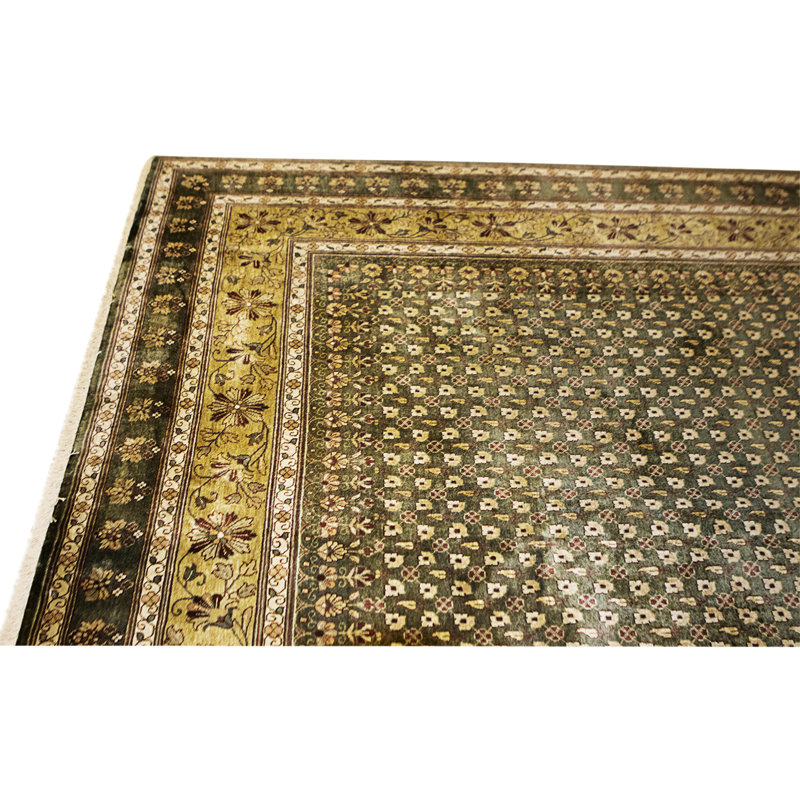 Tapis vert olive et doré noué à la main de haute qualité