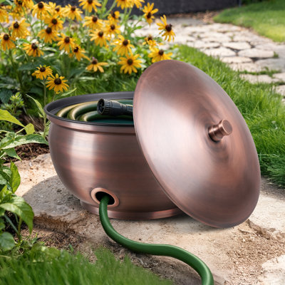 Support à tuyau de jardin en métal lisse fait à la main avec couvercle, cuivre antique