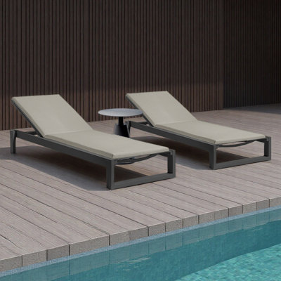 Outdoor Pool Villa Lounge Chair
