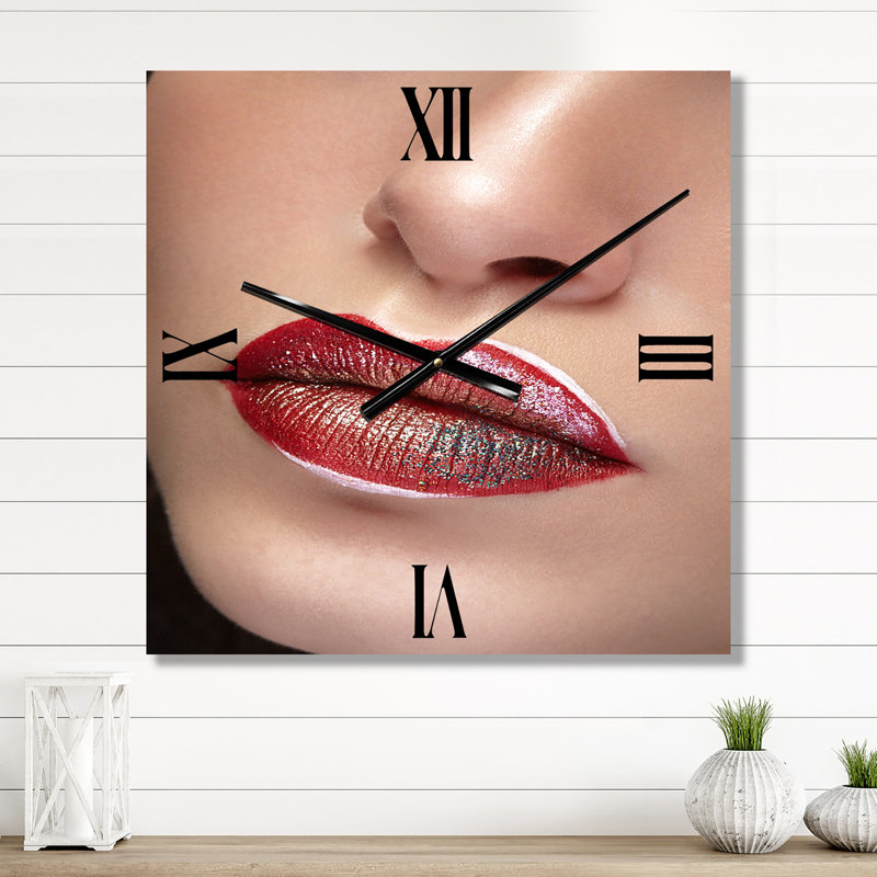 Horloge murale, Petit