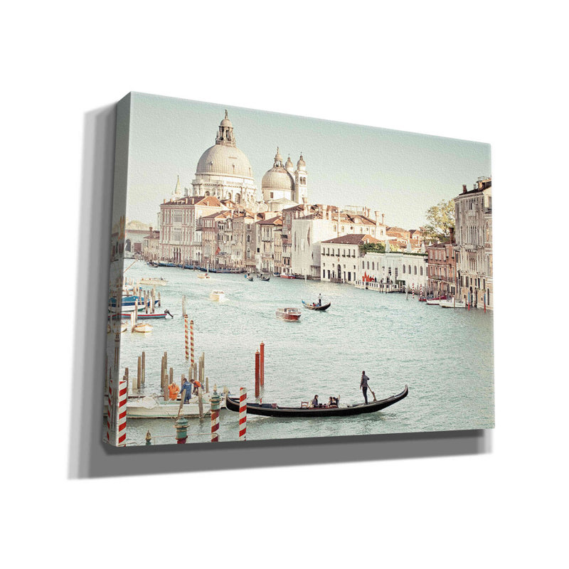 «Grand Canal» par Keri Bevan, reproduction sur toile tendue, H 12 po x l 16 po x P 0,75 po
