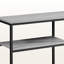 Table d'appoint Auroris à finition en bois gris avec pieds en métal noir, H 31,83 po x l 41,88 po x P 11,78 po