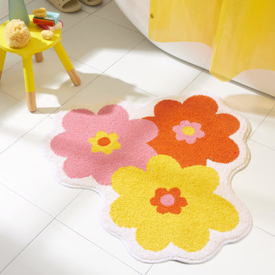 TOWN & COUNTRY PLAY Blossom Retro Daisy Flower Shaped Bath Mat, Pink/Orange/Yellow, 31.5"x31.5"