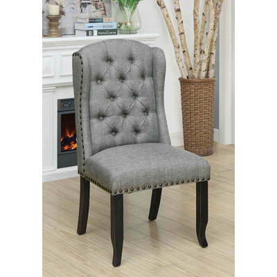 Chaise de salle à manger 22,5 x 26,75 x 42,5 po en tissu gris clair et bois noir antique - ensemble de 2 - fauteuil à oreilles - gris clair - capitonné