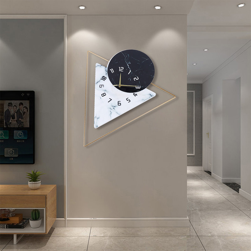 Engelien Metal Wall Clock