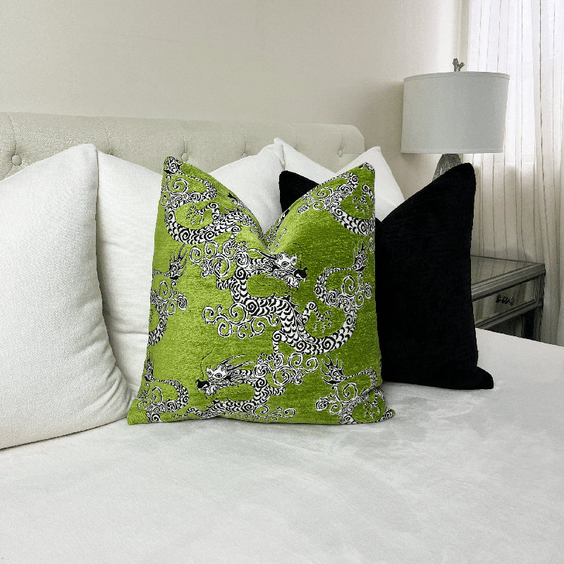 Housse de coussin en chenille brodée, Imprimé animal blanc / vert, H 22 po x l 22 po