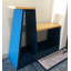Élégant banc à chaussures géométrique minimaliste en bois massif bleu macaron