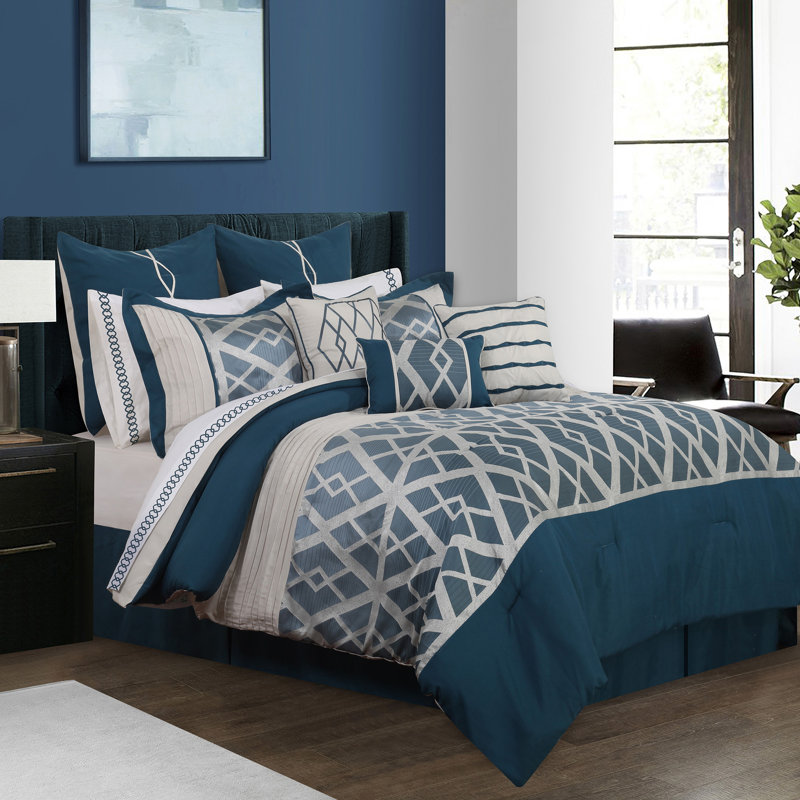 Polyester Ring Stitch Geometric Shapes Comforter, Full Comforter + 6 Additional Pieces