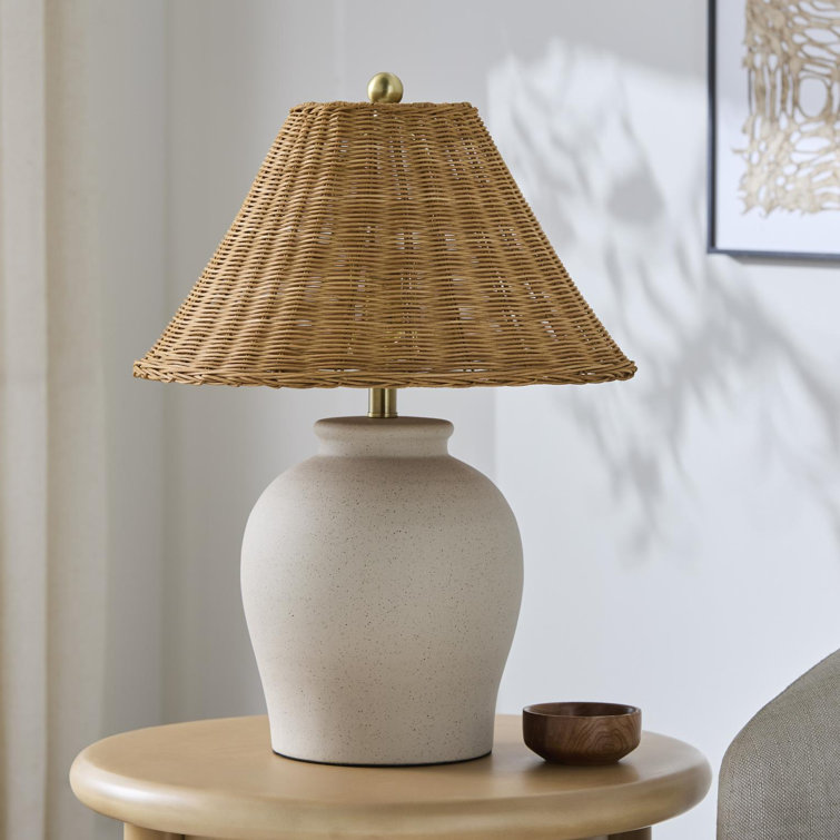 Lampe de table en céramique 22 po Chemise