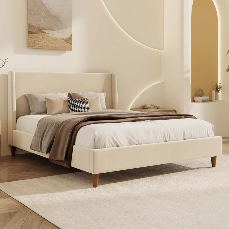 Lit plateforme tapissier moderne avec tête de lit à oreilles et pieds en bois de noyer, aucun sommier nécessaire, Beige