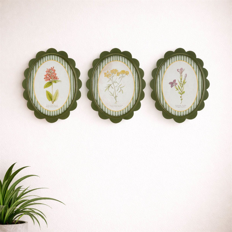 Reproduction encadrée d'une fleur