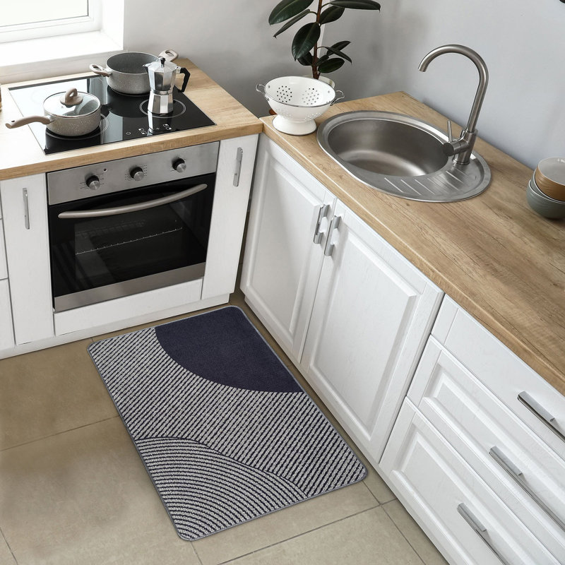 Geometric Kitchen Mat, Gray, 32” H x 20” W
