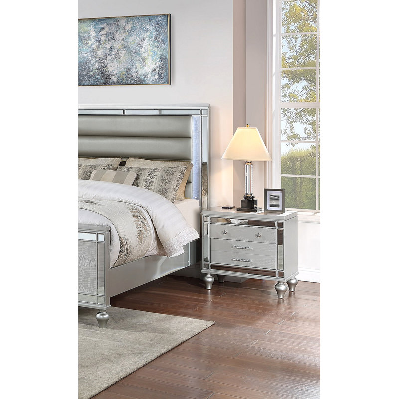 Classic Luxury Look Silver 1Pc Table de chevet en bois avec tiroirs et miroir