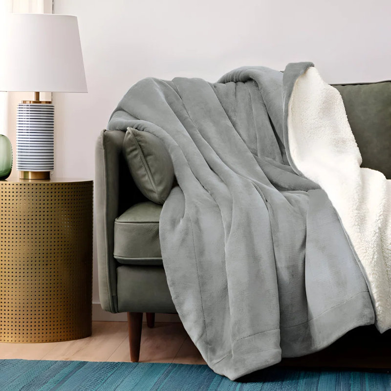 Super Soft Sherpa Fleece Fur Thick Dual Sided Flannel Reversible Blanket Throw, Silver, Double 150cm x 200cm